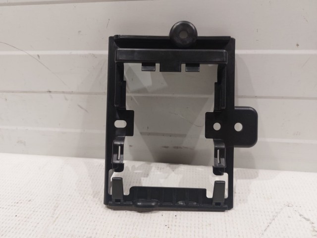 Grille Bracket